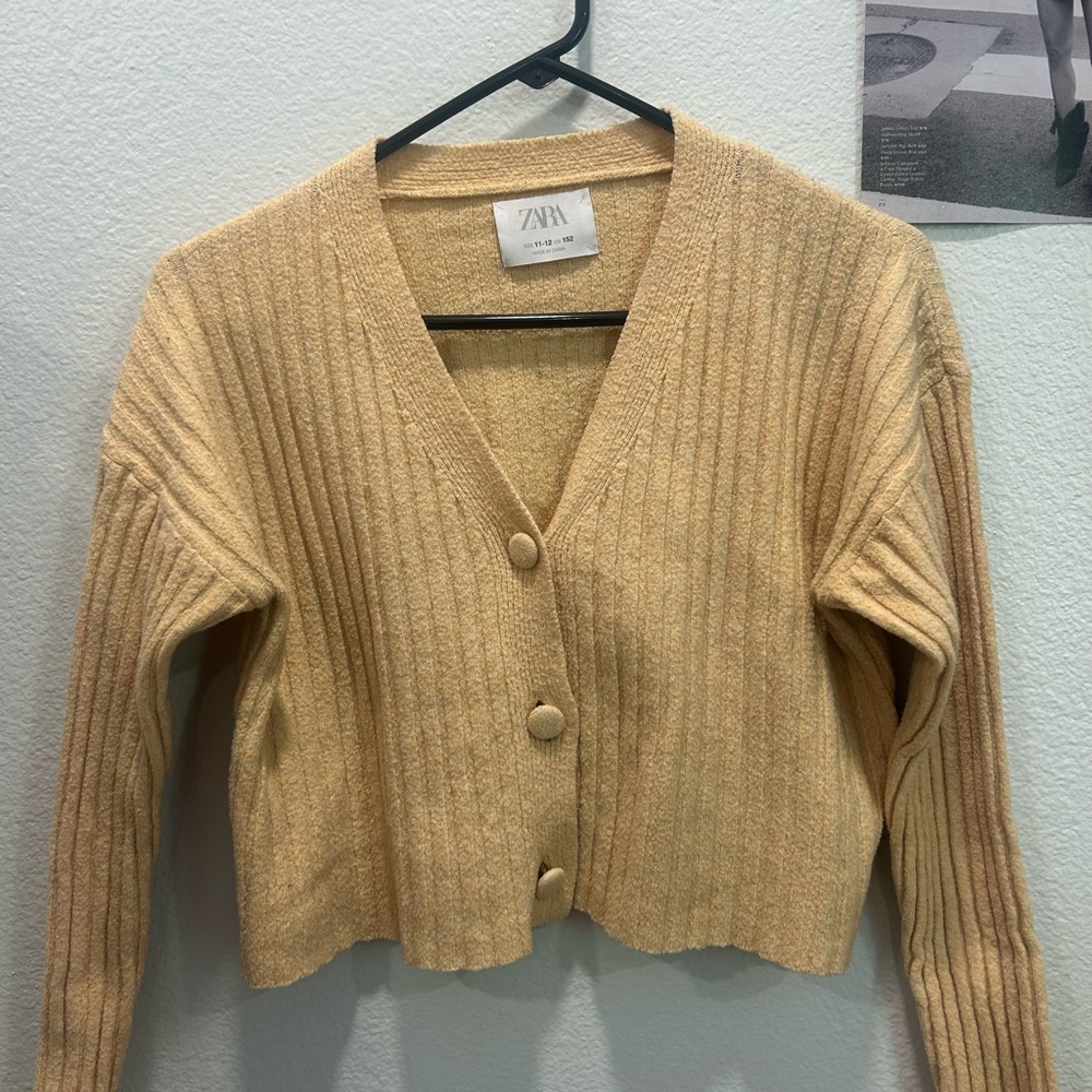 Zara yellow Ribbed Cardigan
